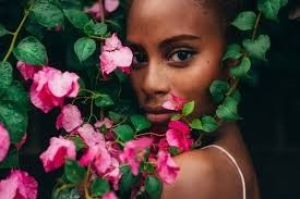 Embracing a Natural Lifestyle & Beauty Routine: A Holistic Approach to Wellness